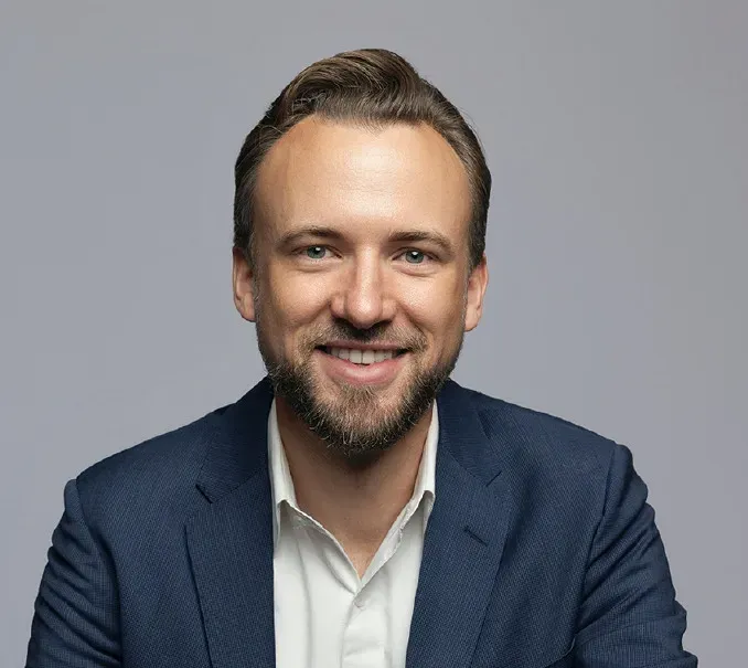 Avery Sonnenberg, PhD